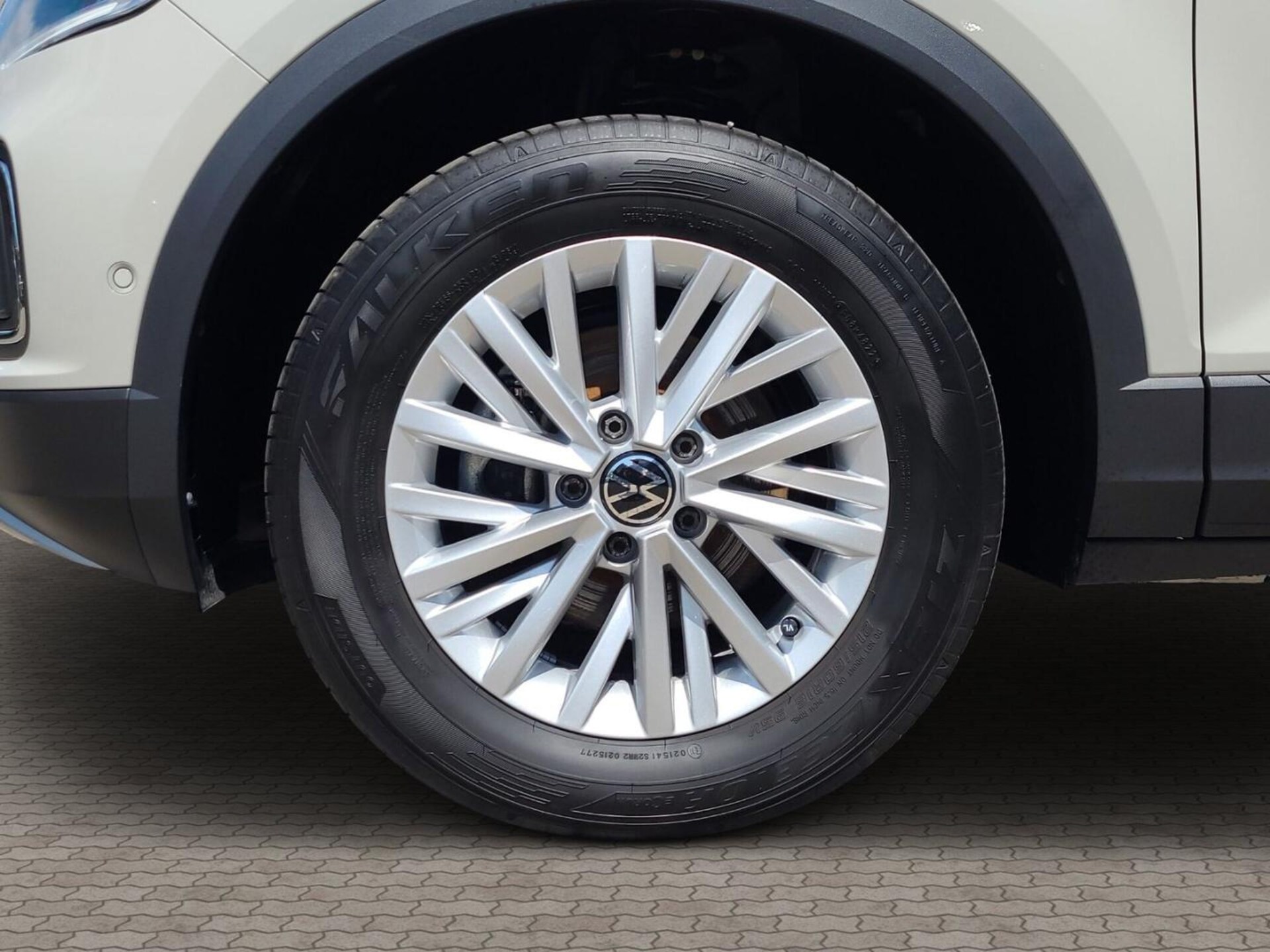 Volkswagen T-Roc Life