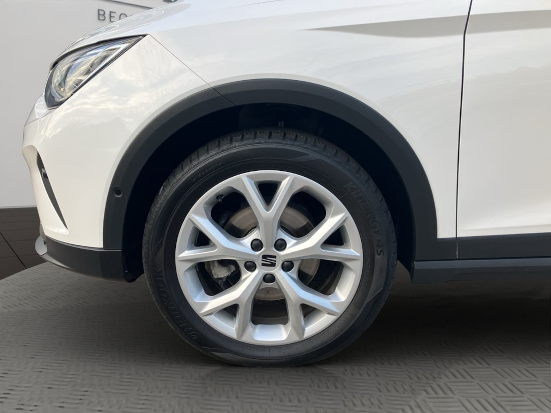 SEAT Arona FR