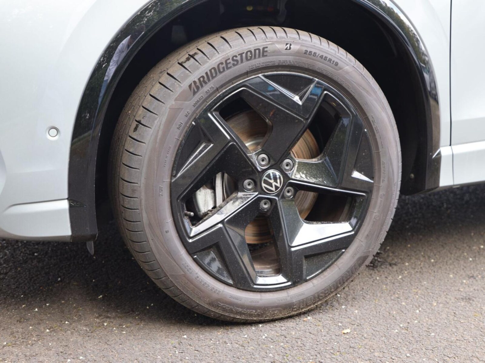 Volkswagen Tiguan – Bild 12