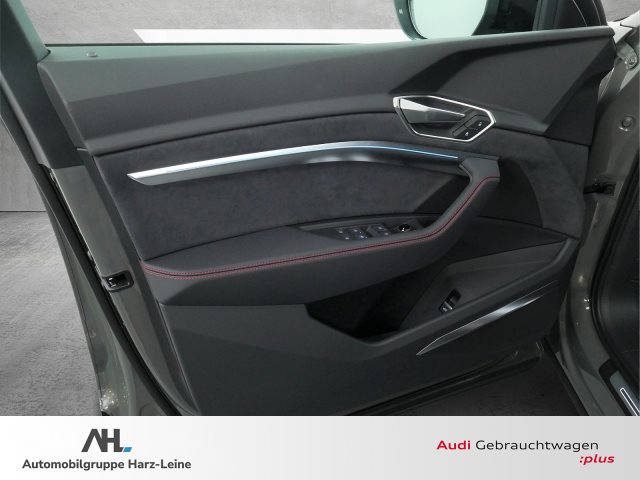 Image about Audi Q8 e-tron S line 50 e-tron quattro