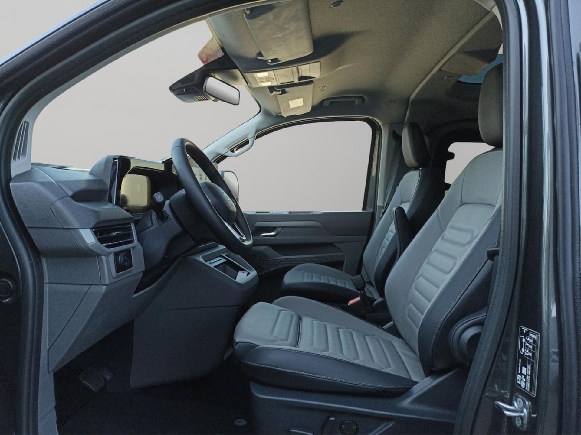 Volkswagen e-Caravelle Style