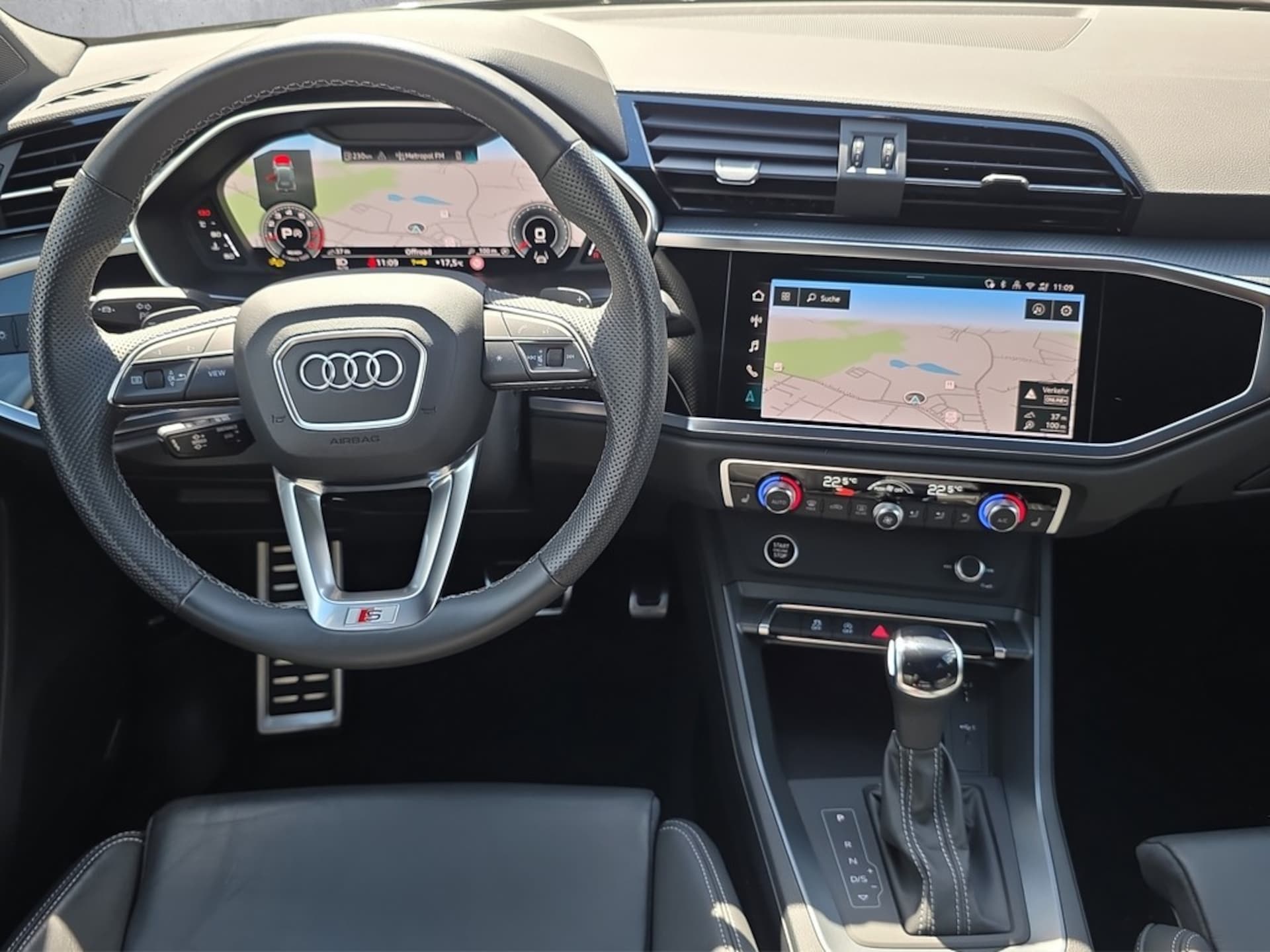 Audi Q3 SUV S line