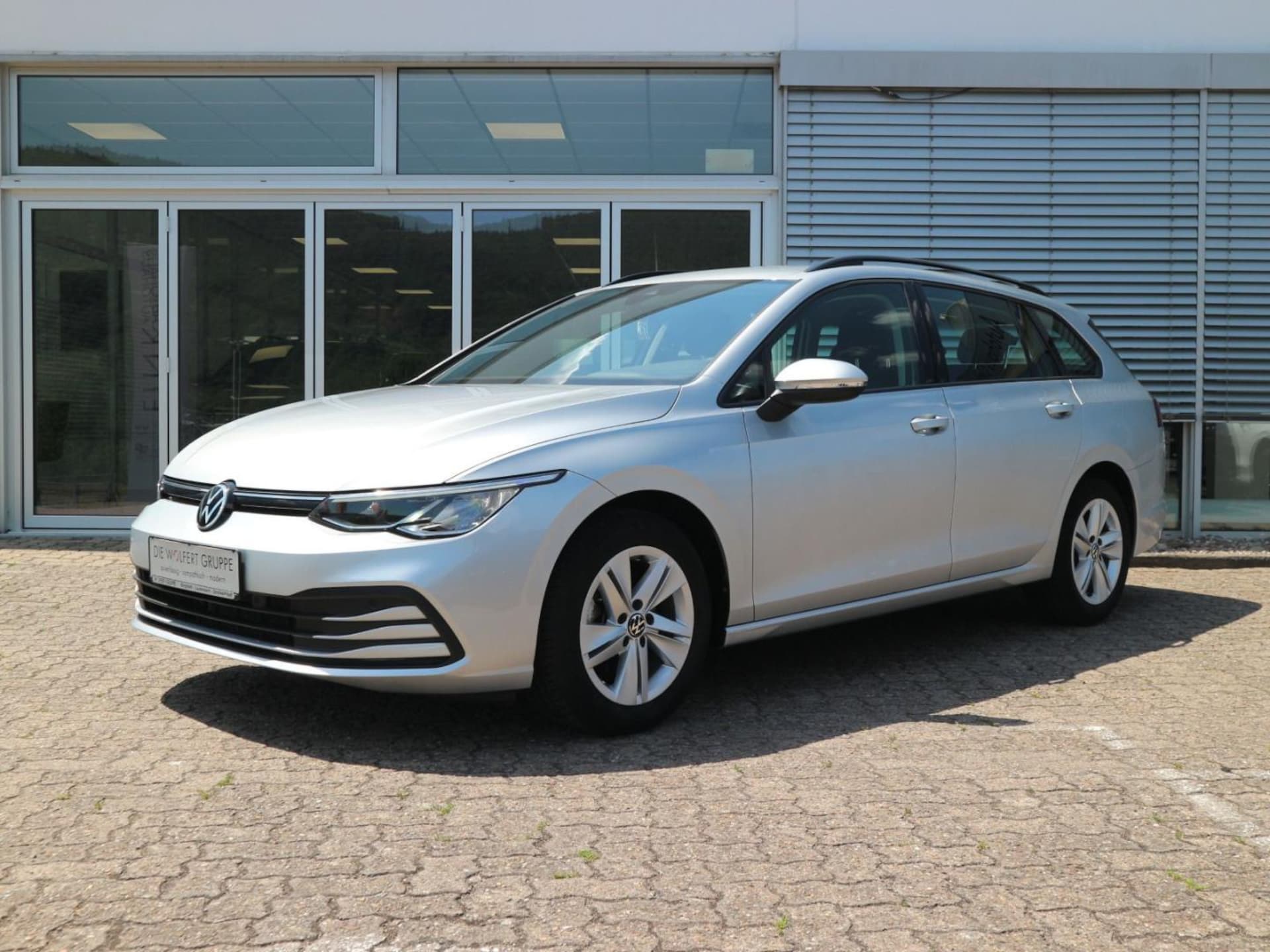 Volkswagen Golf Variant Life