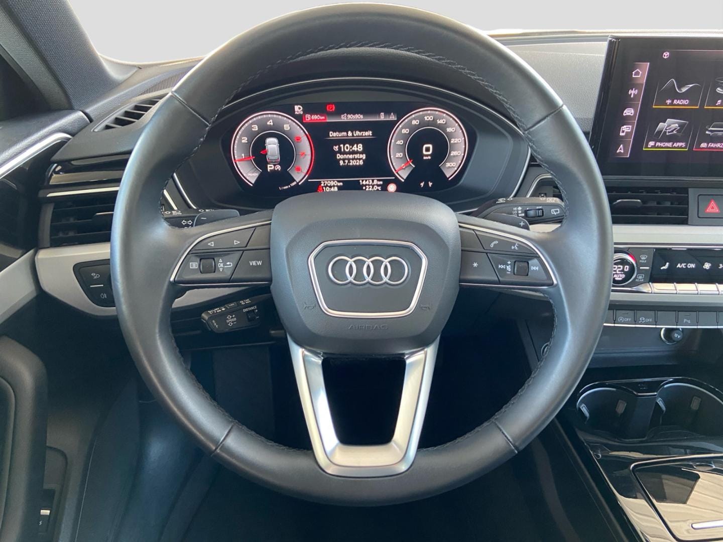 Bild über Audi A4 Avant S line 35 TFSI S tronic - für weitere Informationen kontaktieren Sie den Audi Partner