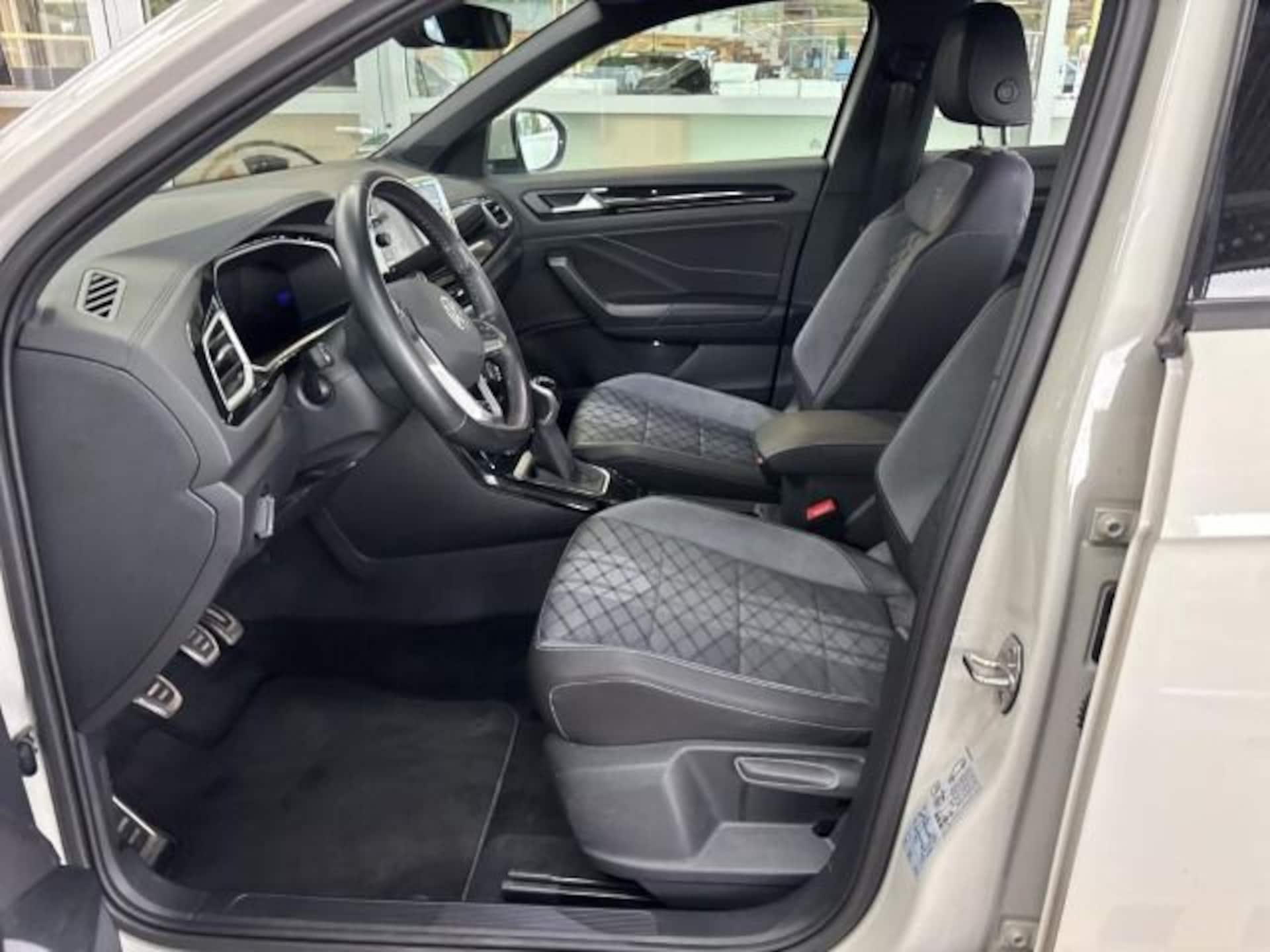Volkswagen T-Roc R-Line