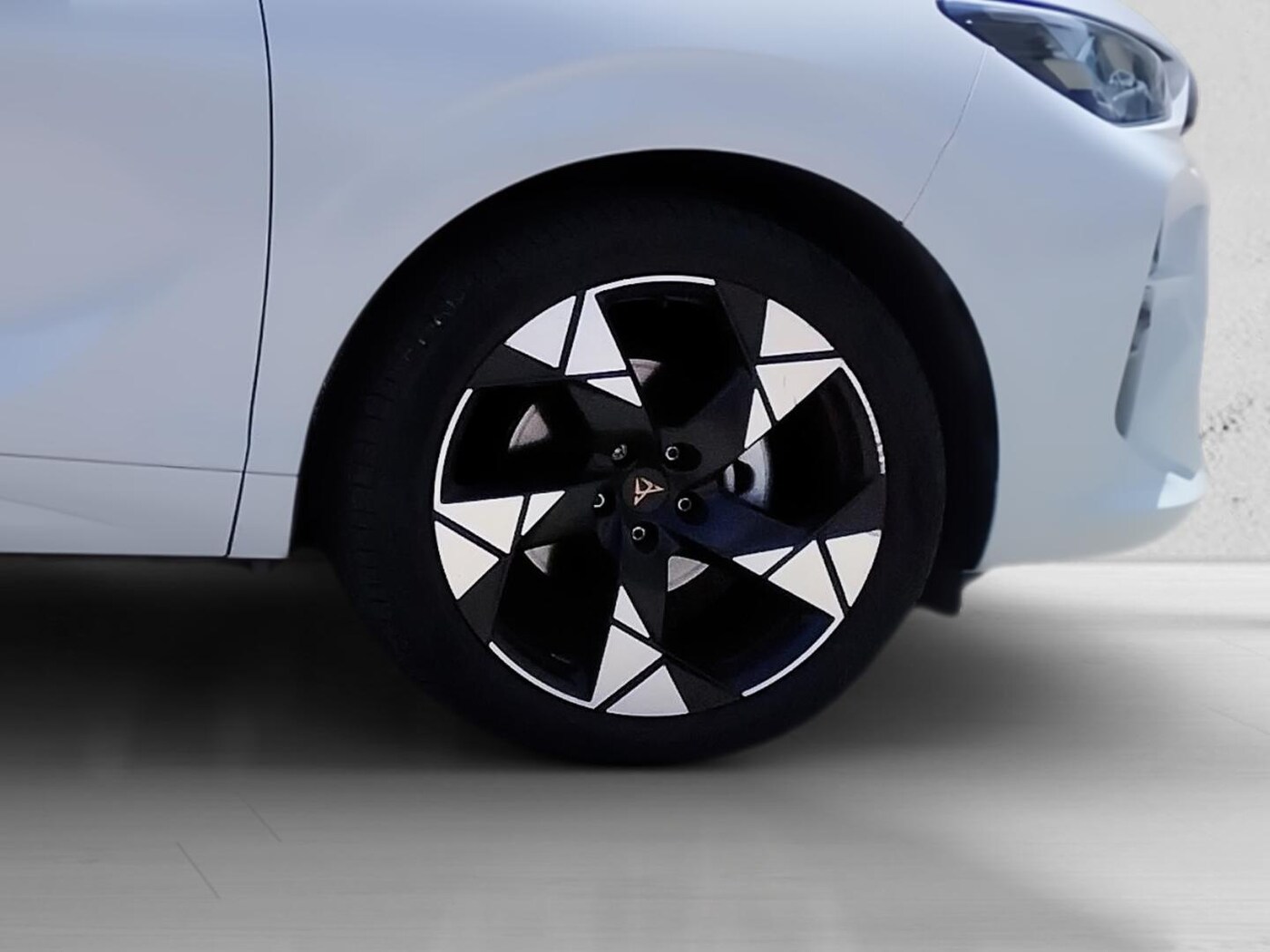 CUPRA Terramar 1.5 TSI e-Hybrid DSG 150 kW (204 CV) — photo 8