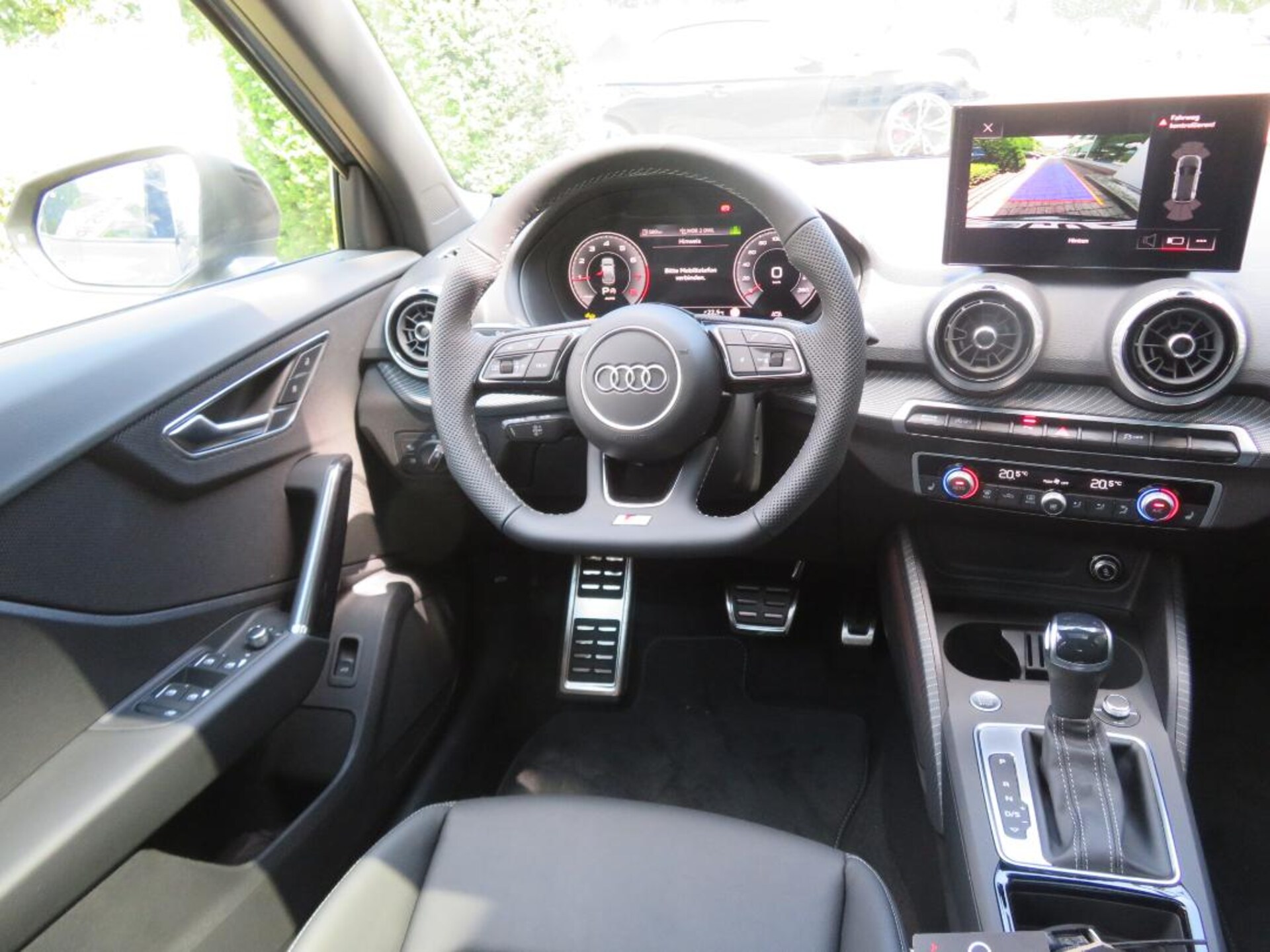 Audi Q2 S line