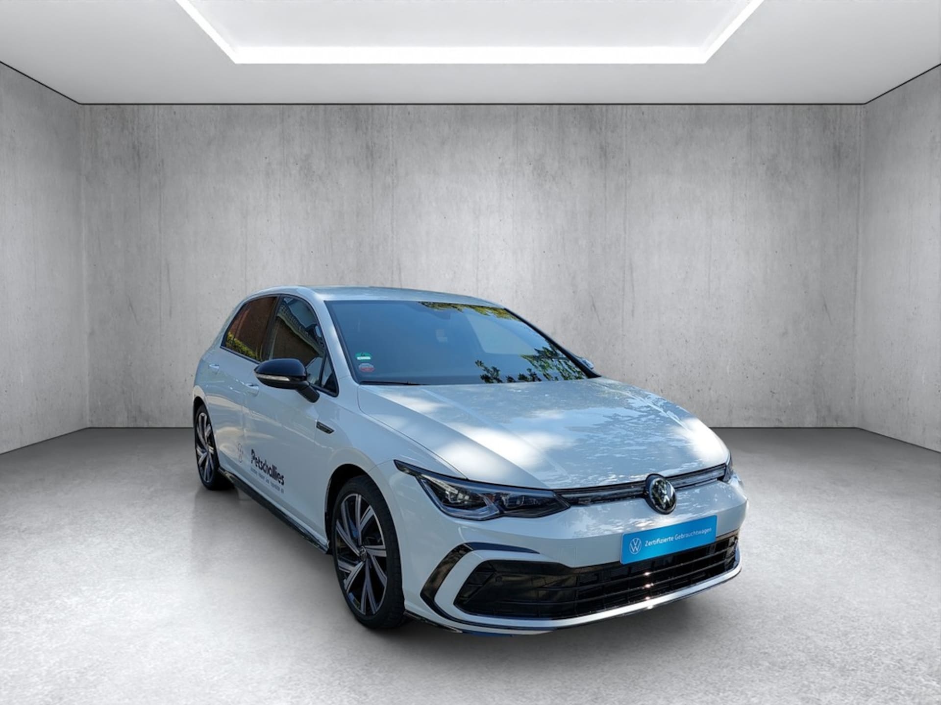 Volkswagen Golf R-Line