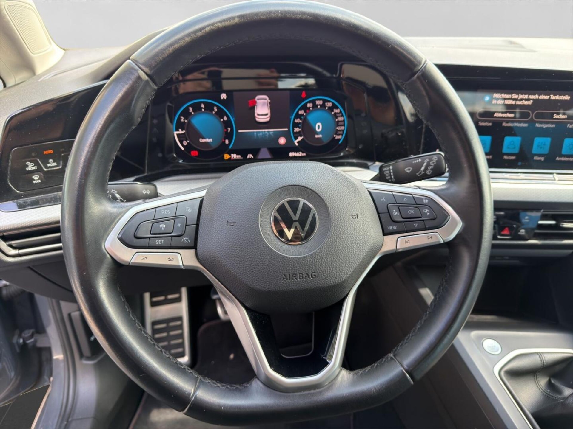 Volkswagen Golf Active