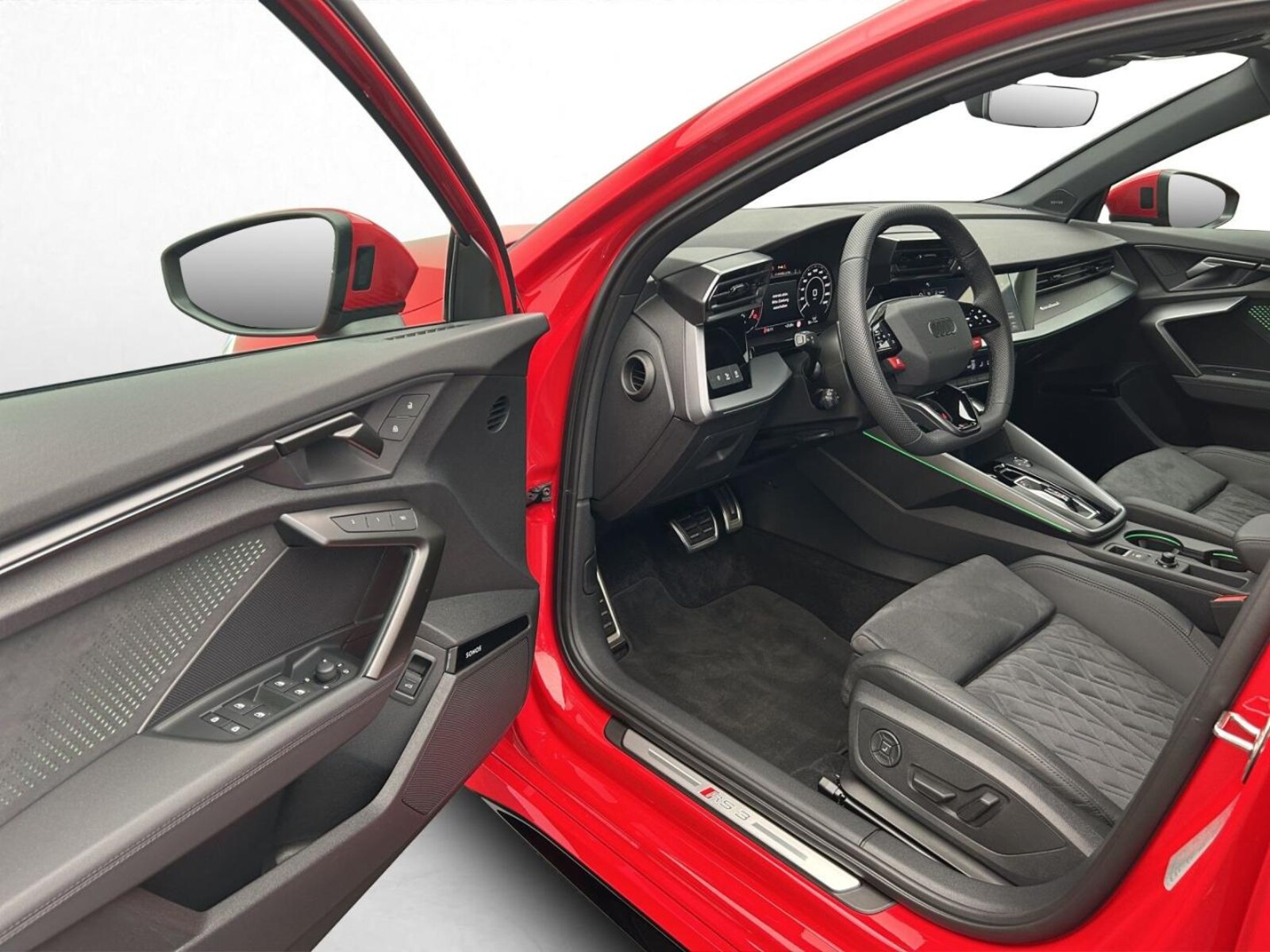 Audi RS 3 Limousine – Bild 14