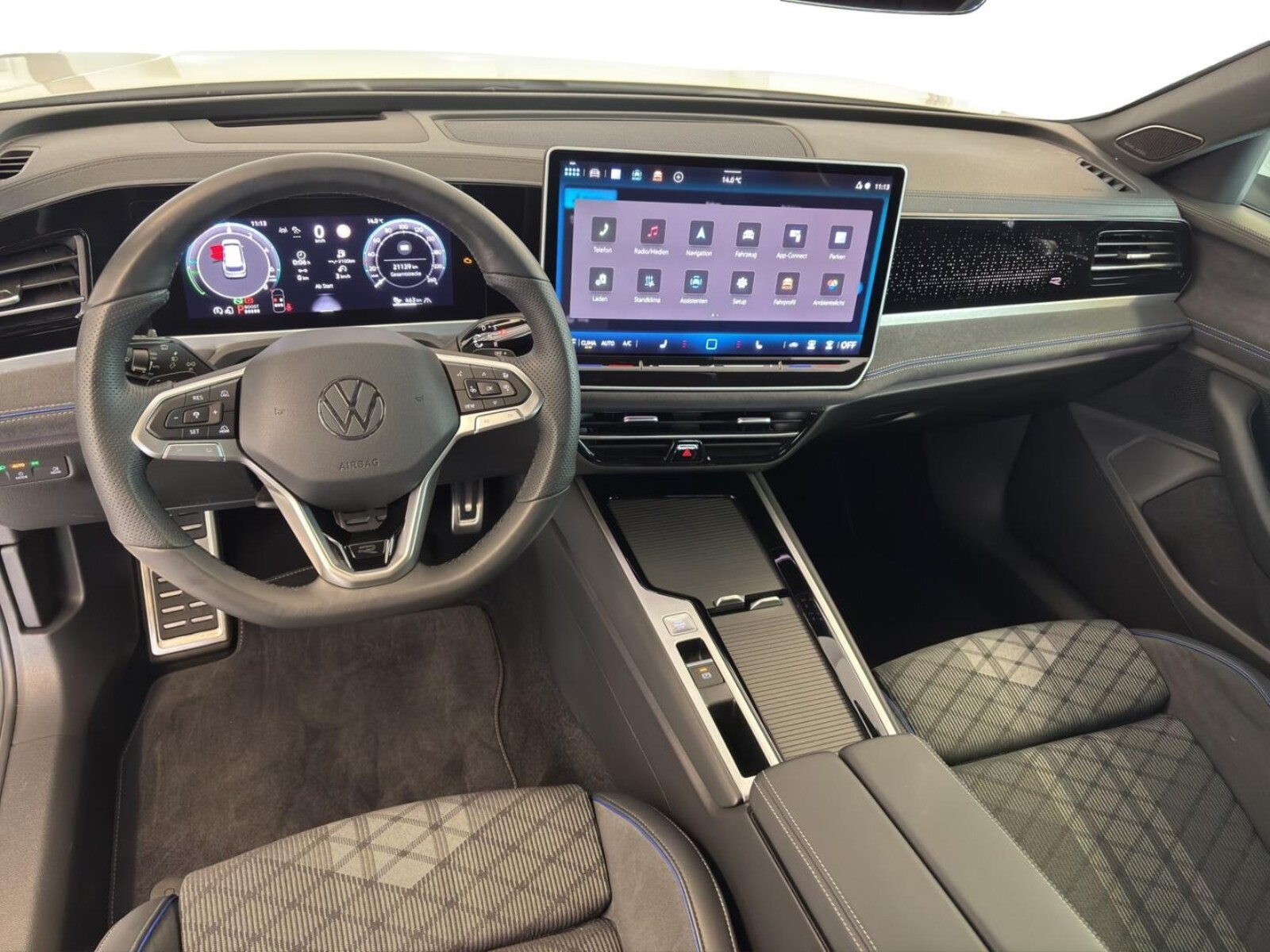 Volkswagen Passat – Bild 11