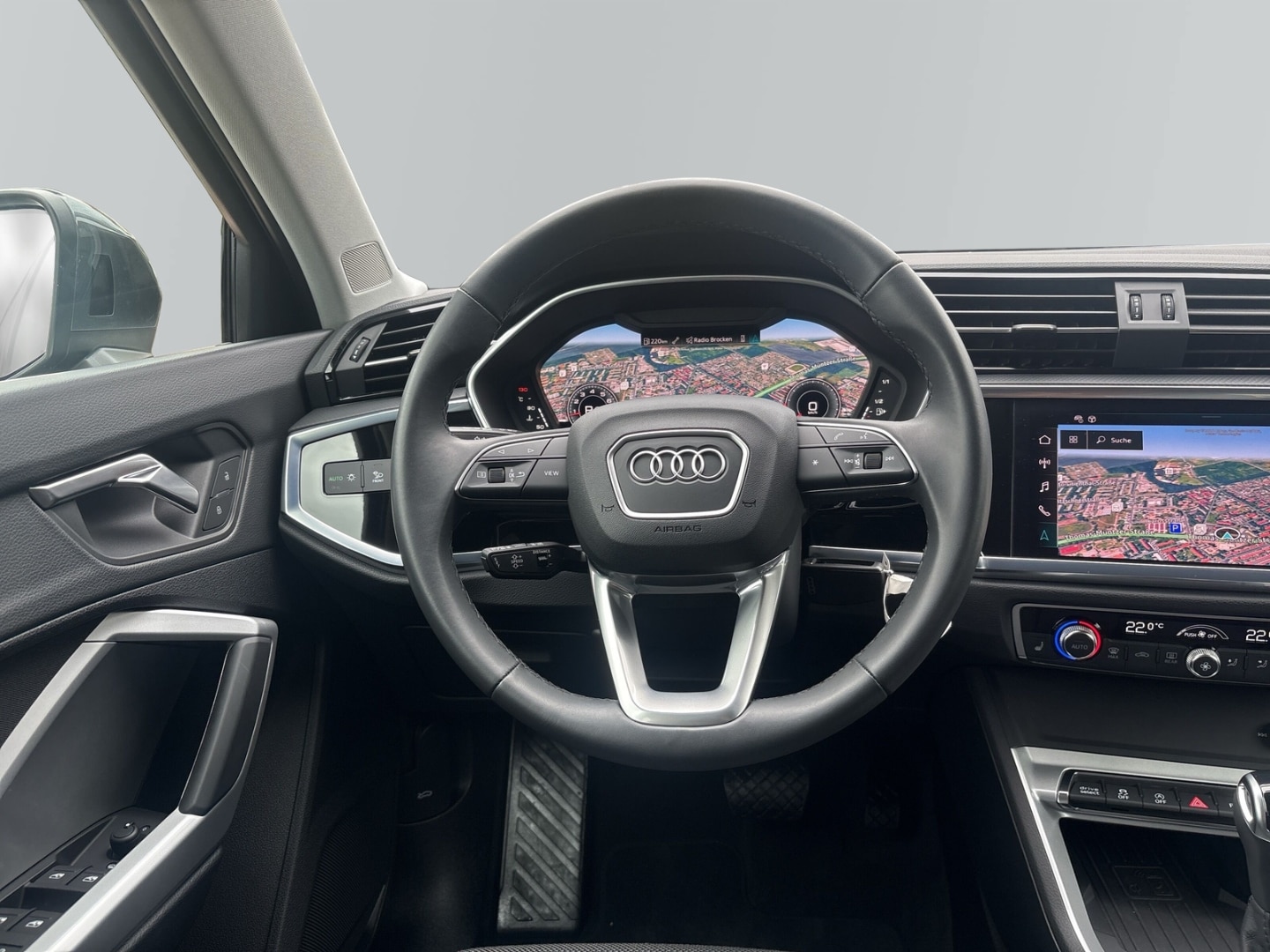 Bild über Audi Q3 Sportback S line 35 TFSI S tronic - für weitere Informationen kontaktieren Sie den Audi Partner