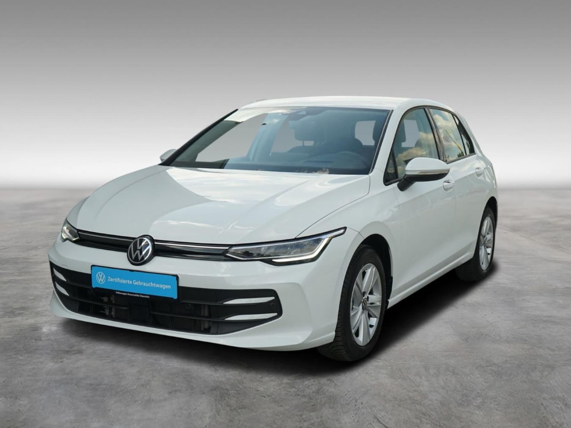 Volkswagen Golf Life