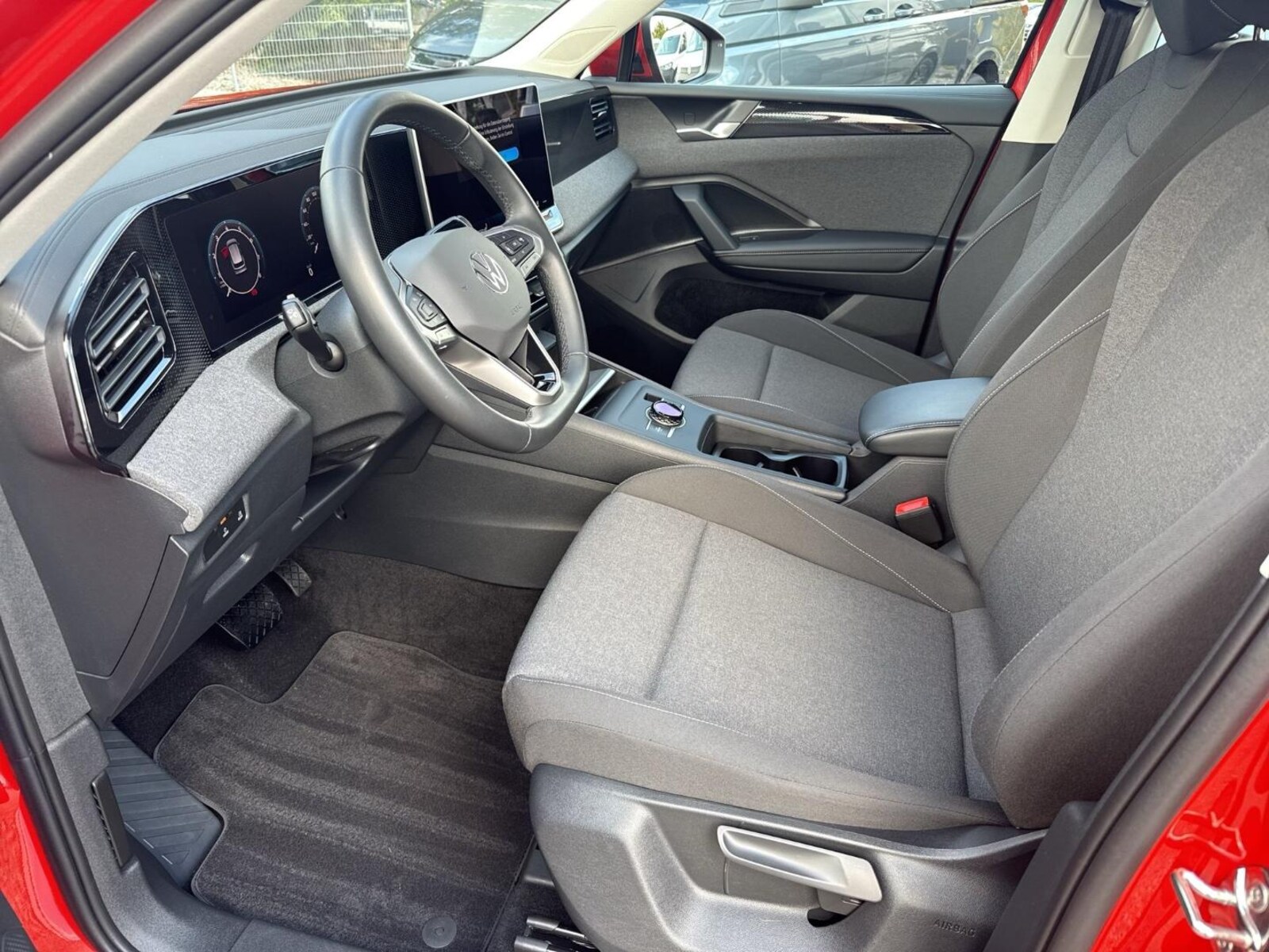 Volkswagen Tiguan – Bild 9
