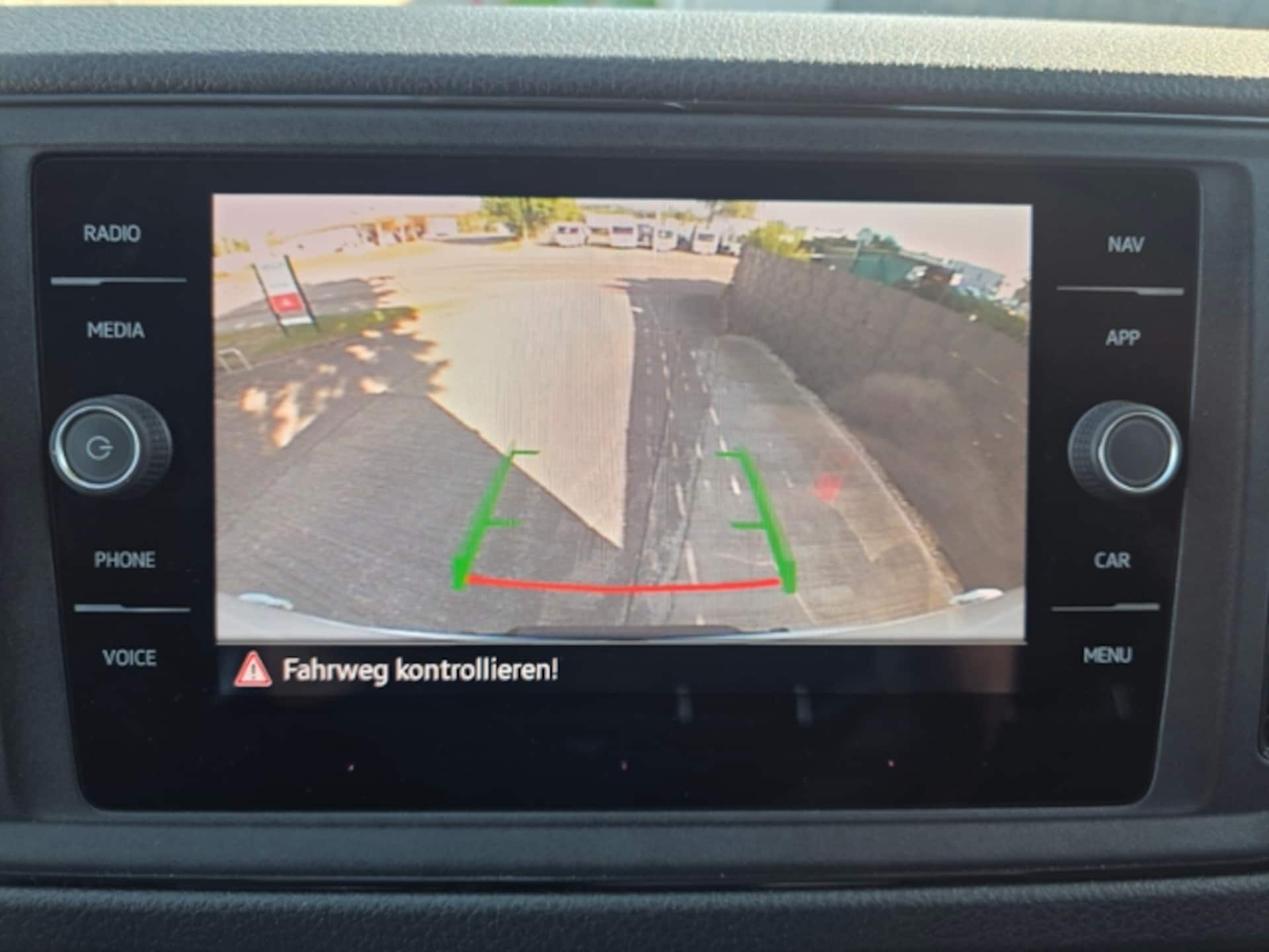 Volkswagen Crafter Kasten langer Radstand