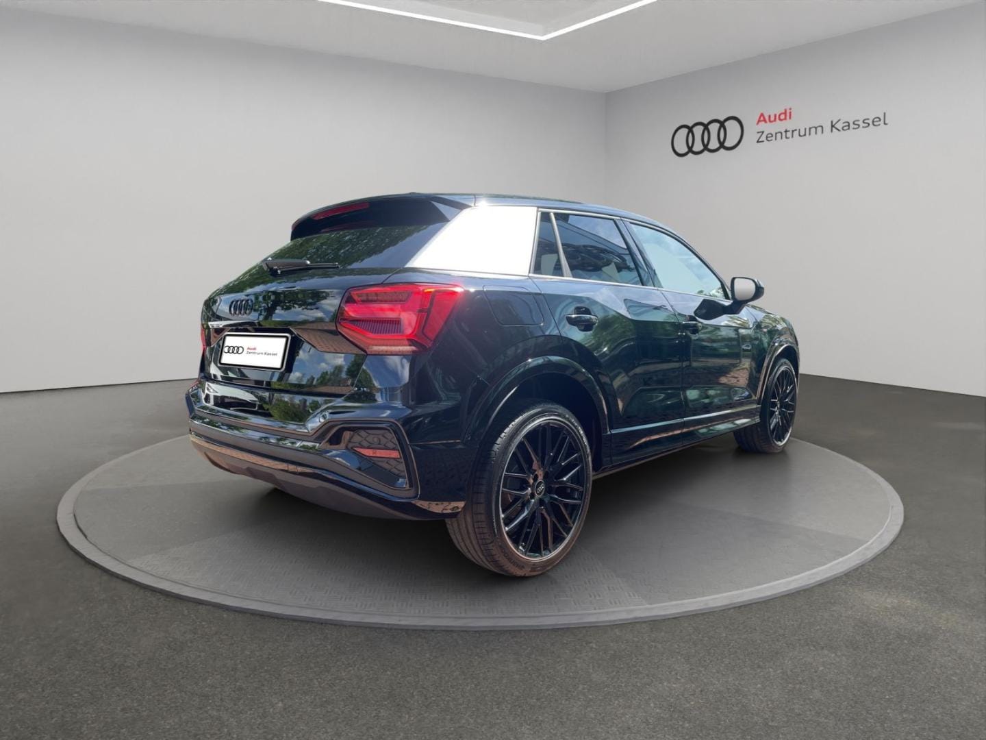 Bild über Audi Q2 S line 35 TFSI S tronic - für weitere Informationen kontaktieren Sie den Audi Partner