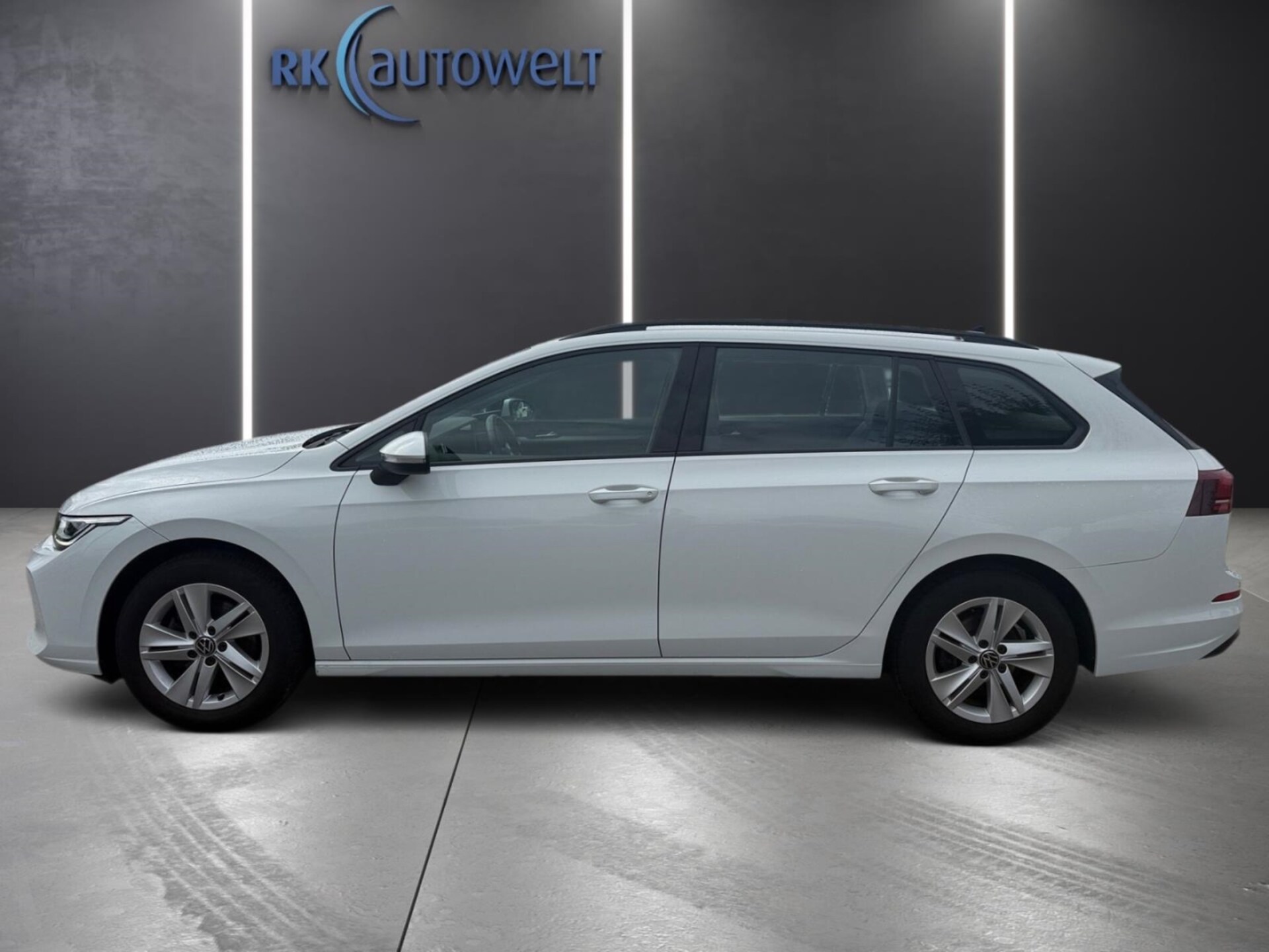 Volkswagen Golf Variant Life