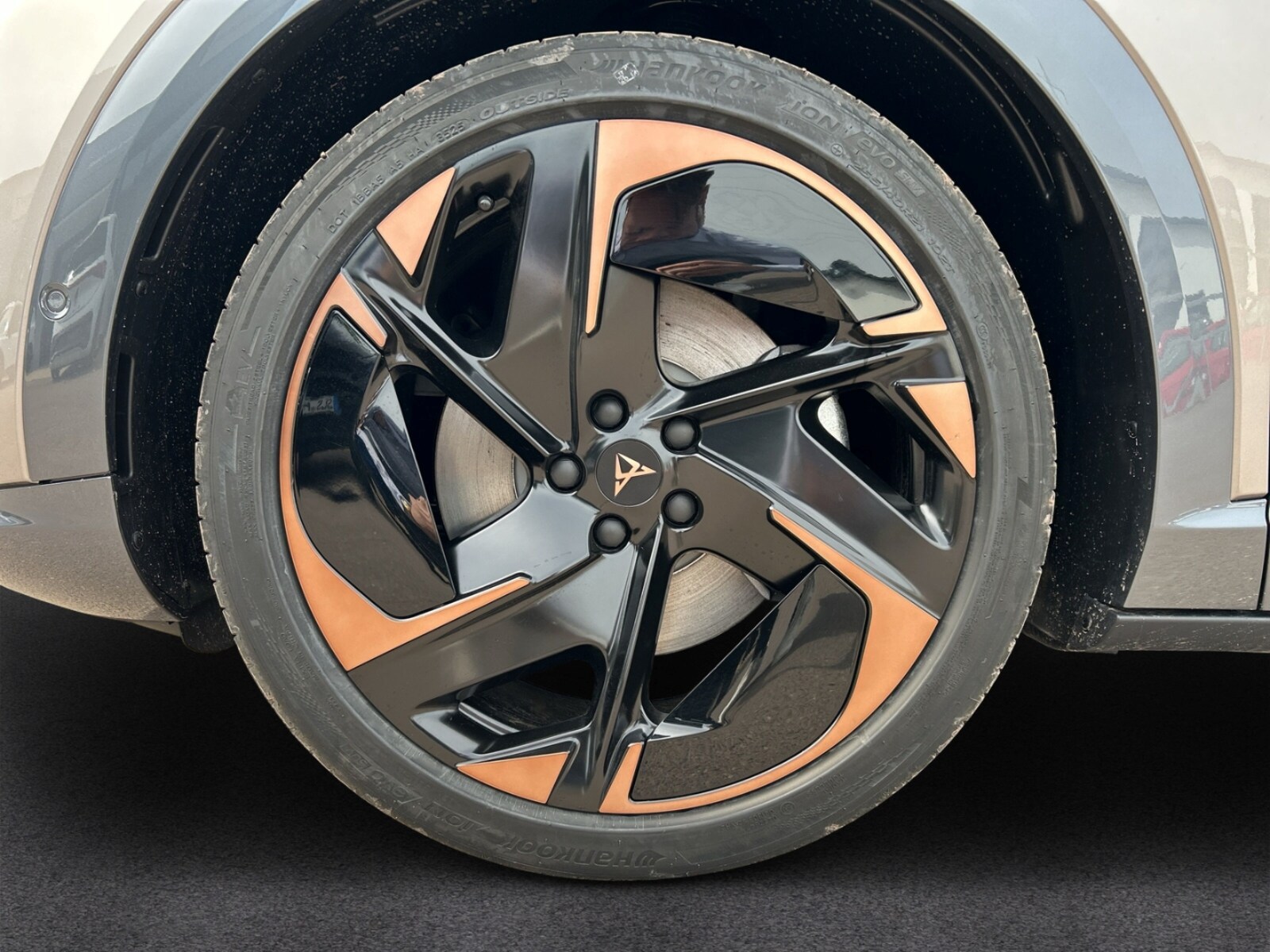 CUPRA Tavascan – Bild 2