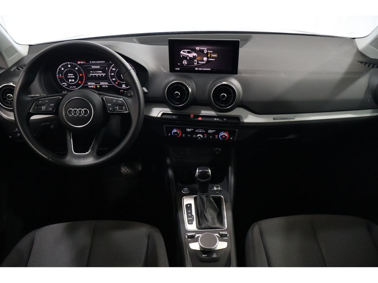 Bild über Audi Q2 S line 35 TDI S tronic - für weitere Informationen kontaktieren Sie den Audi Partner
