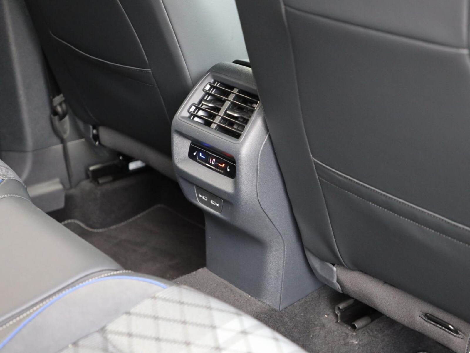 Volkswagen Tiguan – Bild 26