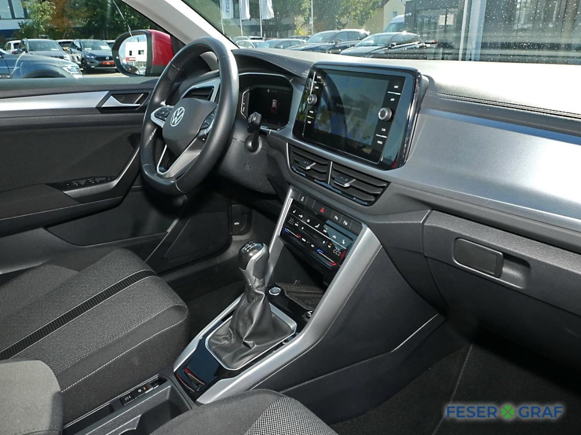 Volkswagen T-Roc Life