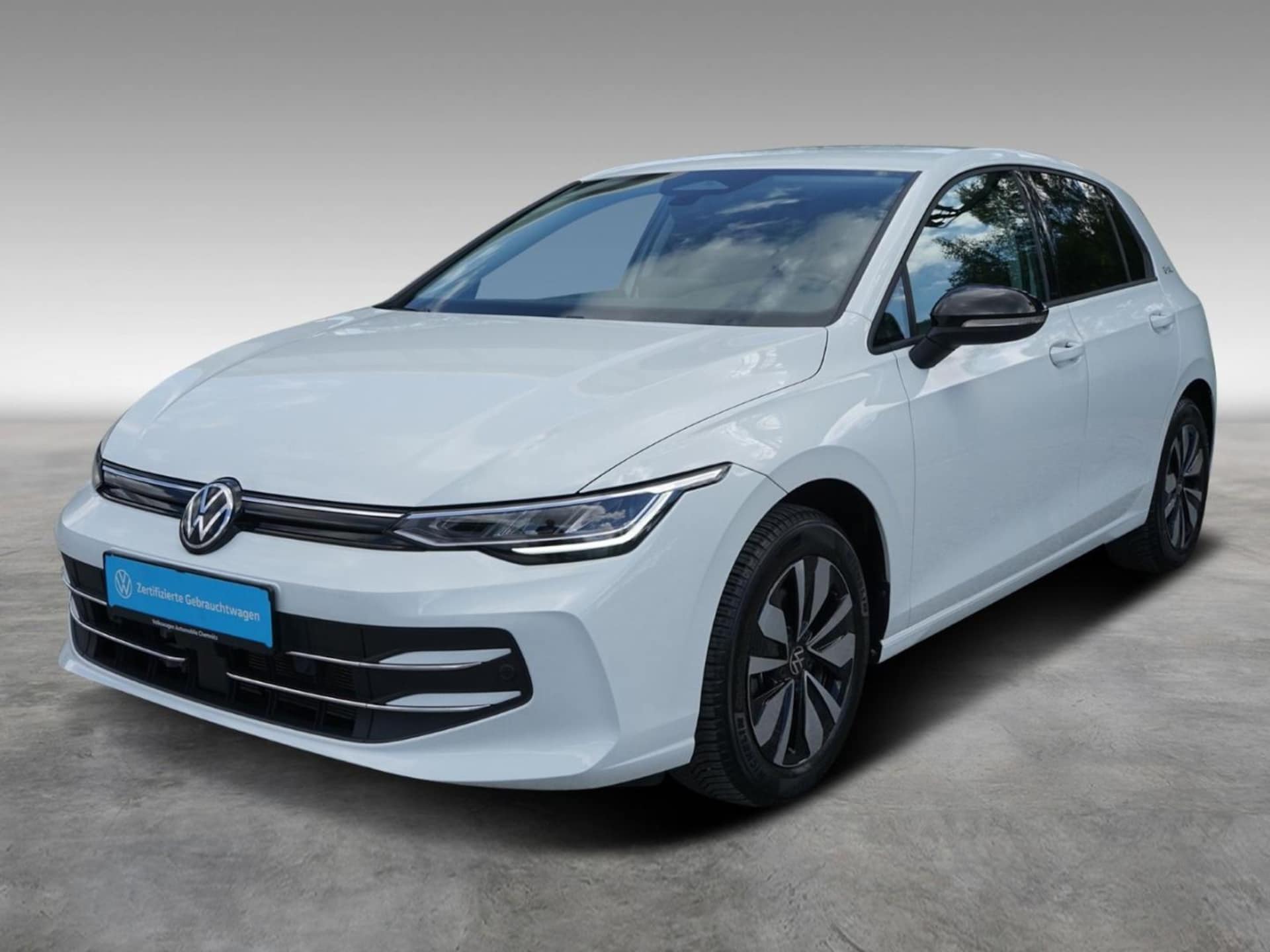 Volkswagen Golf Life