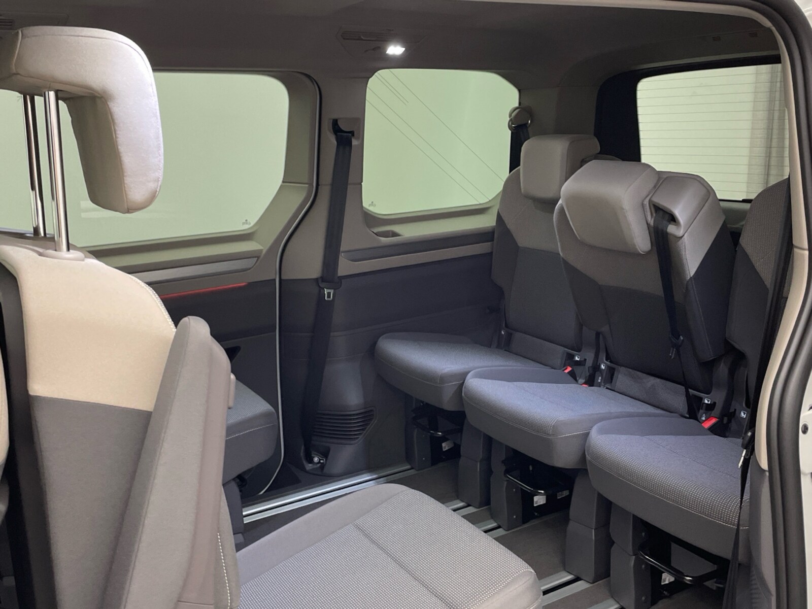 Volkswagen Multivan – Bild 11