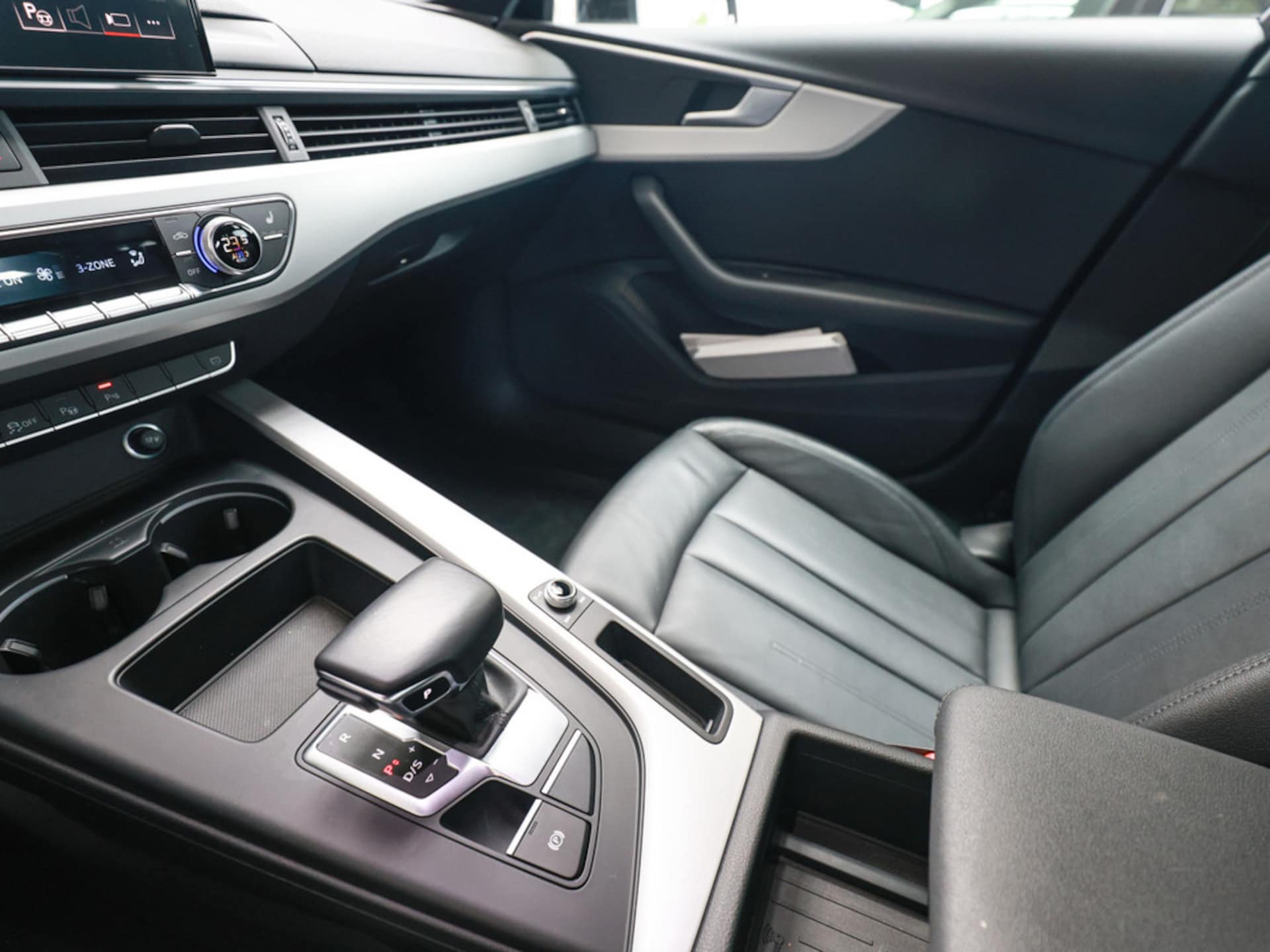 Audi A4 Avant Advanced