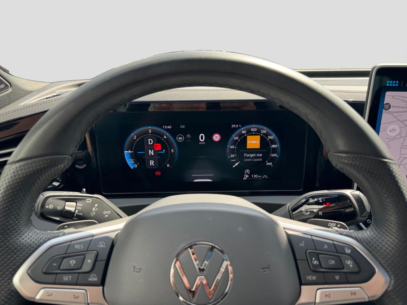 Volkswagen Tiguan – Bild 8