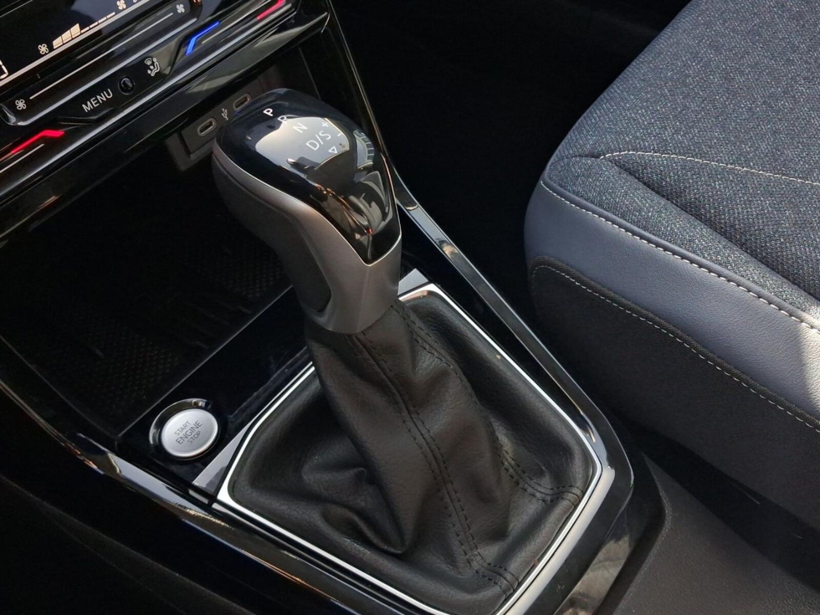 Volkswagen T-Cross – Bild 11