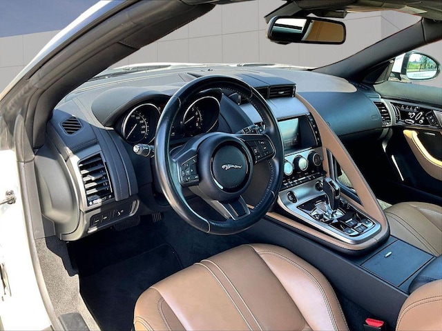 2017 Jaguar F-TYPE