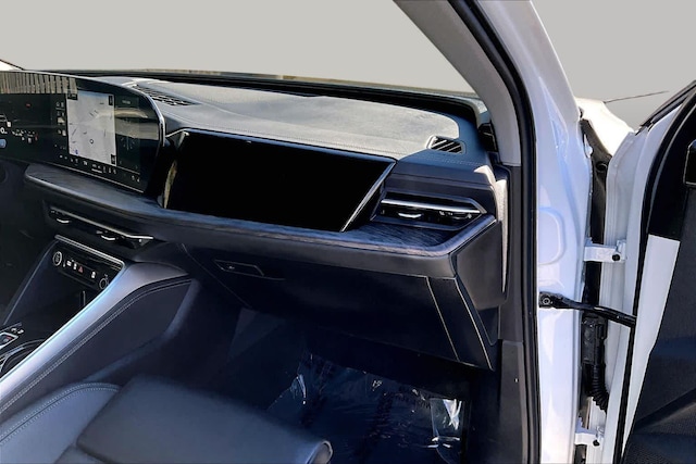 2025 Audi New Q5 Premium Plus - Photo 19