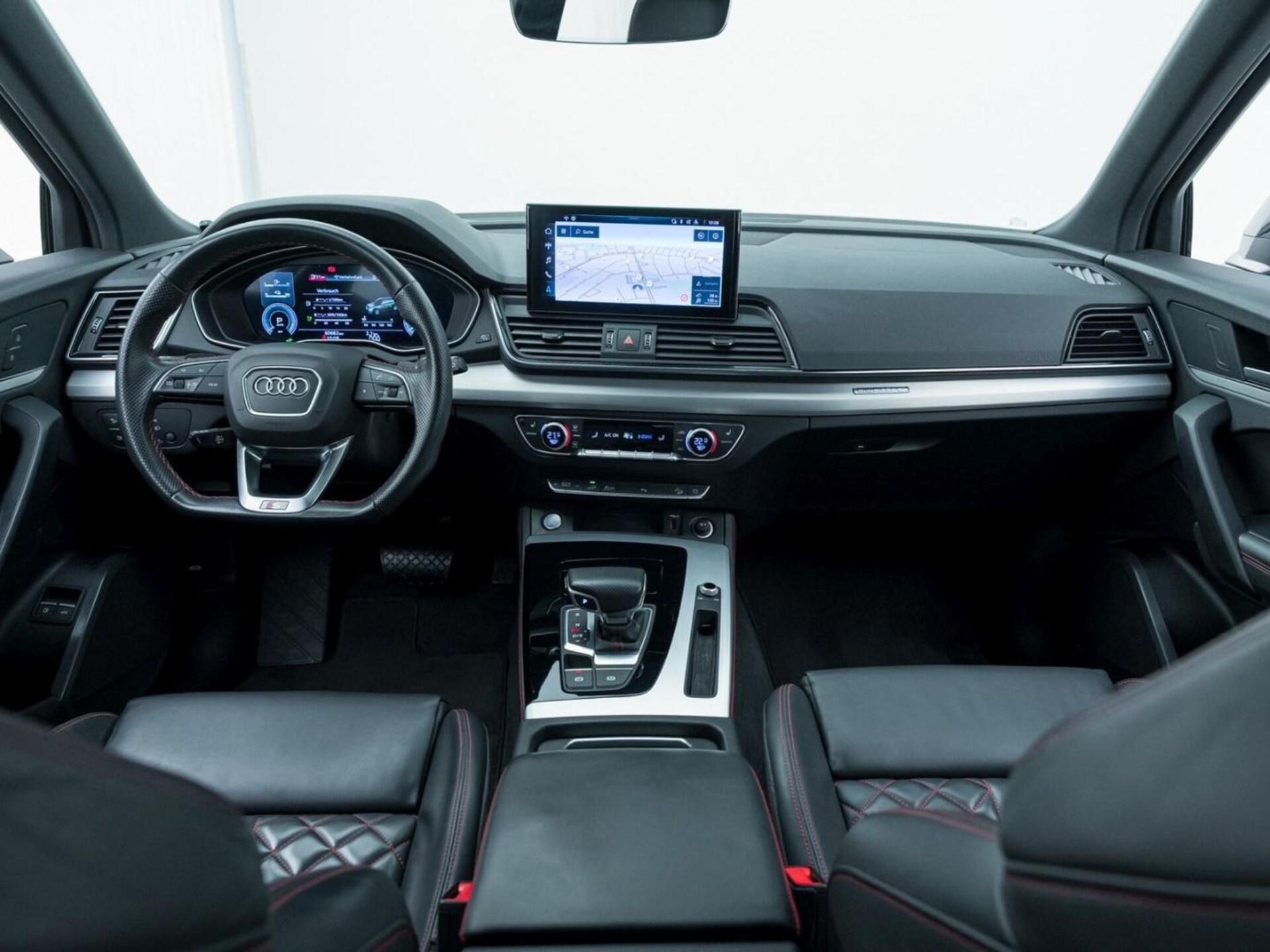 Audi Q5 TFSI e S line