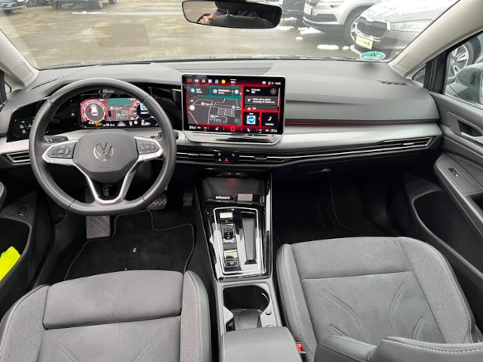 Volkswagen Golf Variant Style