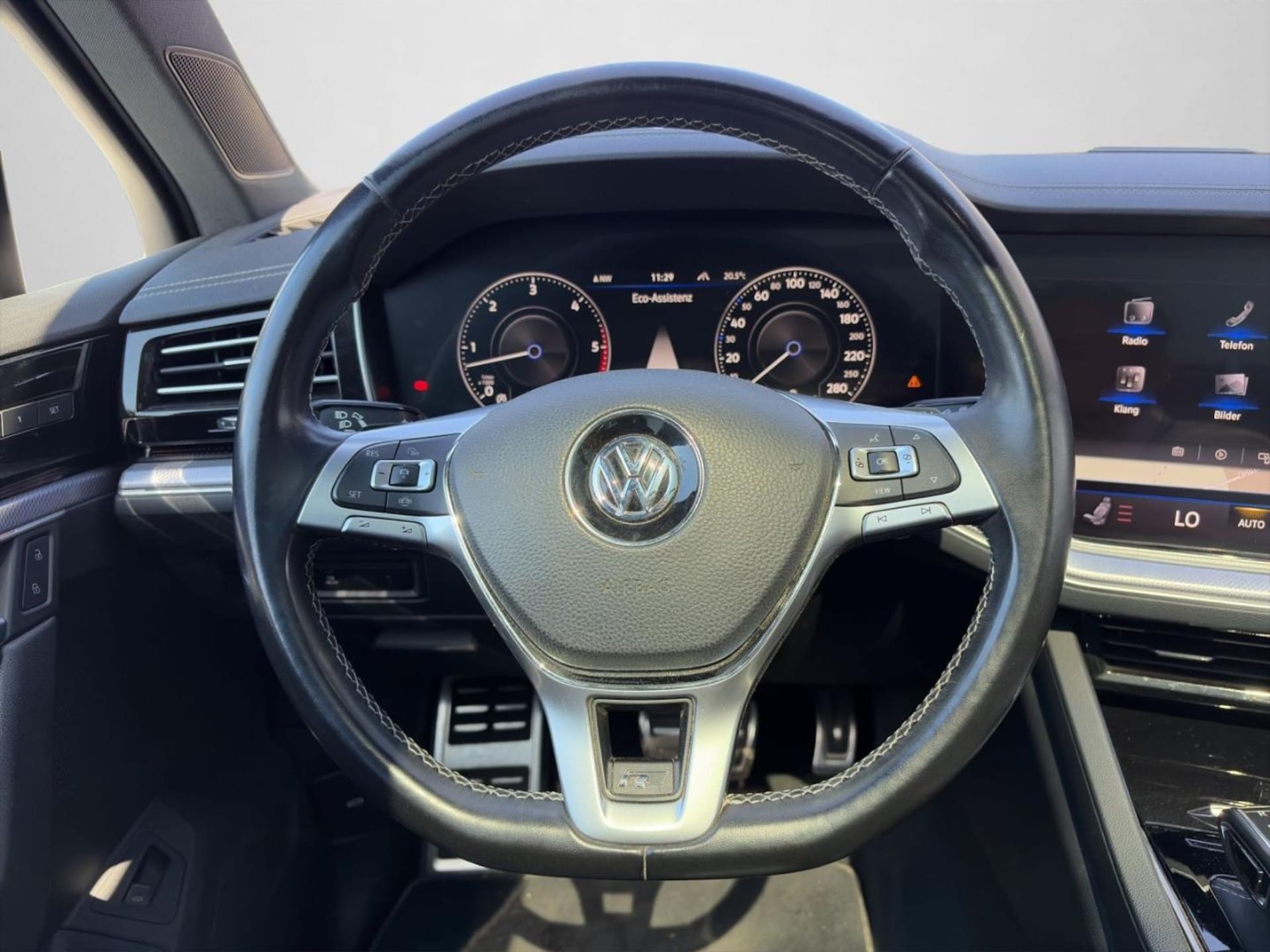 Volkswagen Touareg Basis-Modell