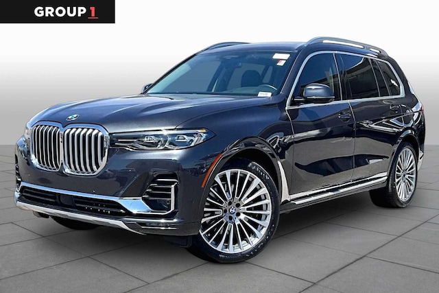 2021 BMW X7