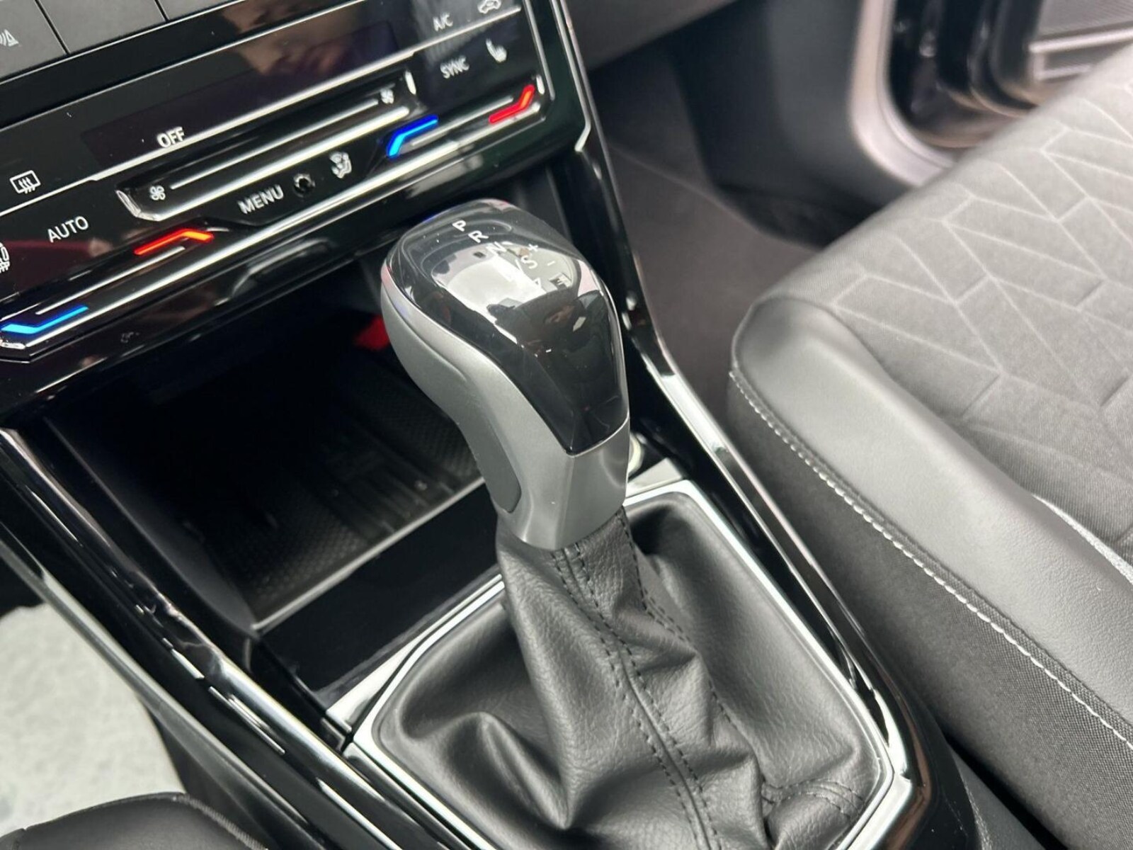 Volkswagen T-Cross – Bild 15