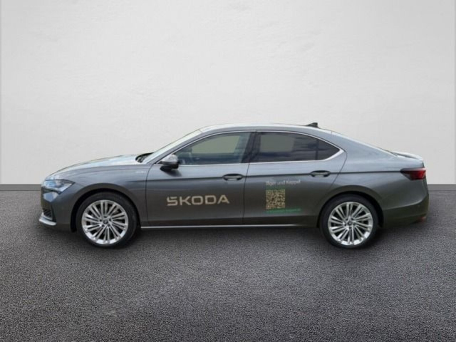 Škoda Superb – Bild 2