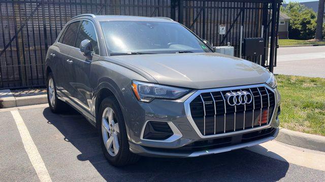 2021 Audi Q3 40 TFSI Premium quattro's photo
