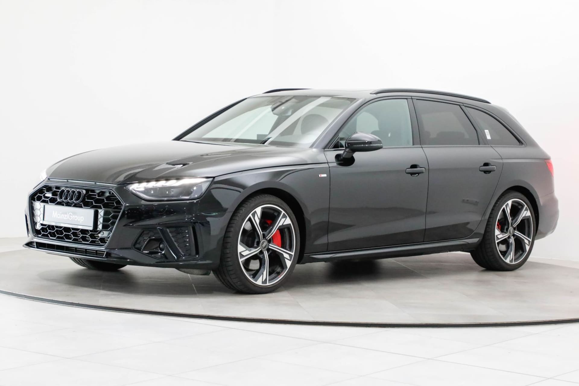 Audi A4 Avant S line