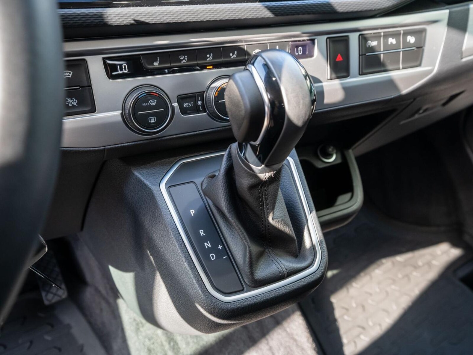 Volkswagen T6.1 Multivan – Bild 14
