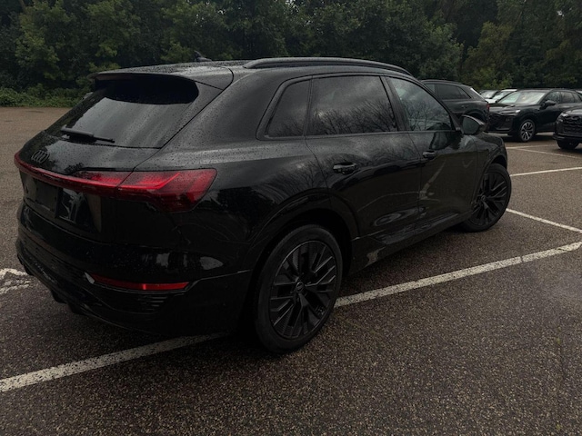 2024 Audi Q8 e-tron