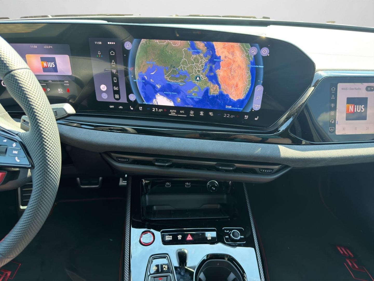 Bild über Audi RS 5 Limousine TFSI quattro 470 kW tiptronic - für weitere Informationen kontaktieren Sie den Audi Partner