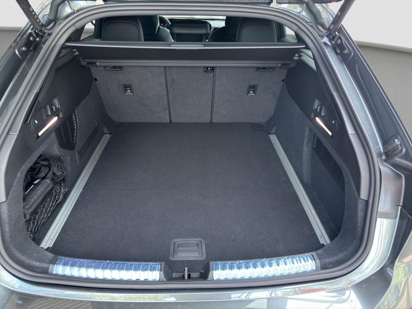 Bild über Audi A6 Avant edition one TDI quattro 150 kW S tronic - für weitere Informationen kontaktieren Sie den Audi Partner