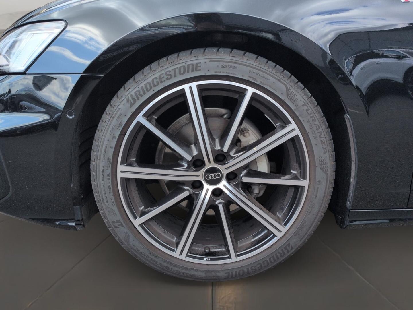 Bild über Audi A6 Avant S line 40 TDI quattro S tronic - für weitere Informationen kontaktieren Sie den Audi Partner