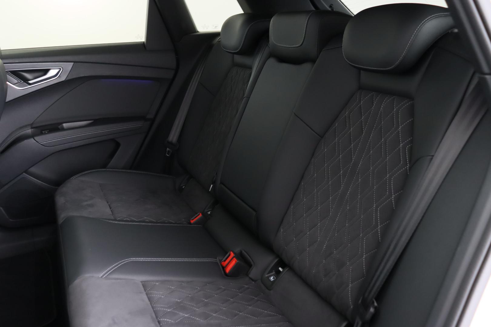 Image about Audi Q4 e-tron 50 e-tron quattro 220,00 kW