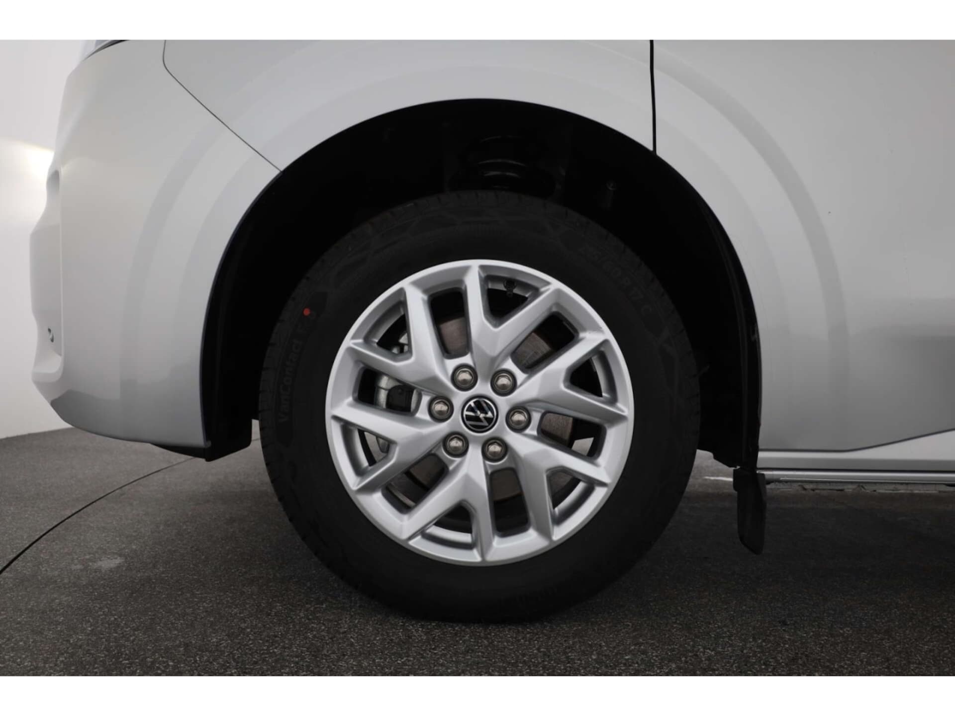 Volkswagen e-Caravelle Style