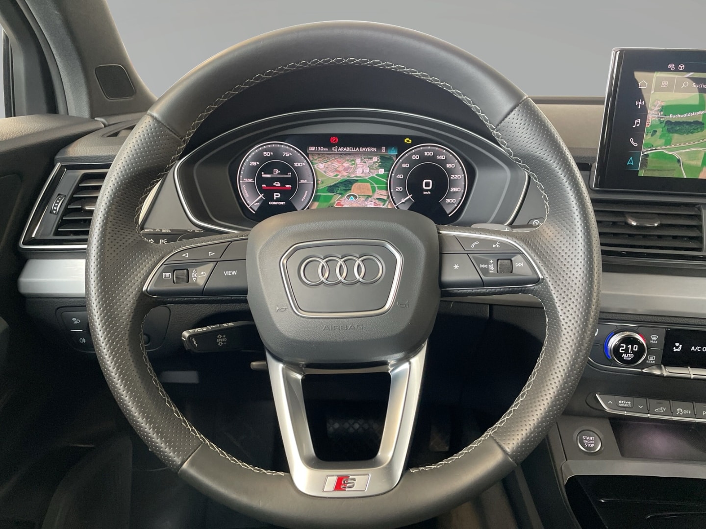 Bild über Audi Q5 TFSI e advanced 50 TFSI e quattro S tronic - für weitere Informationen kontaktieren Sie den Audi Partner