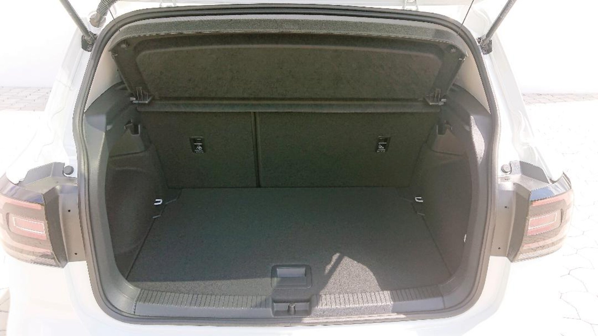 Volkswagen T-Cross Style