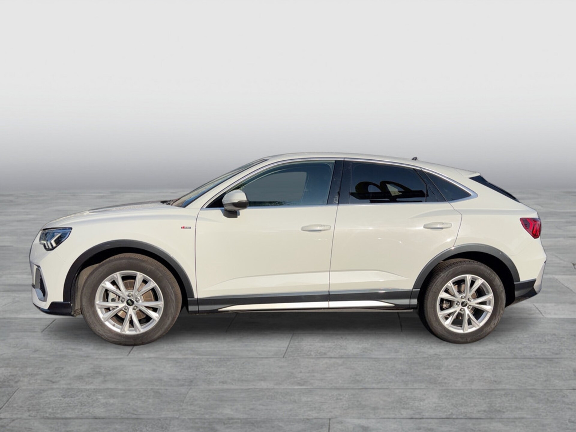 Audi Q3 Sportback S line